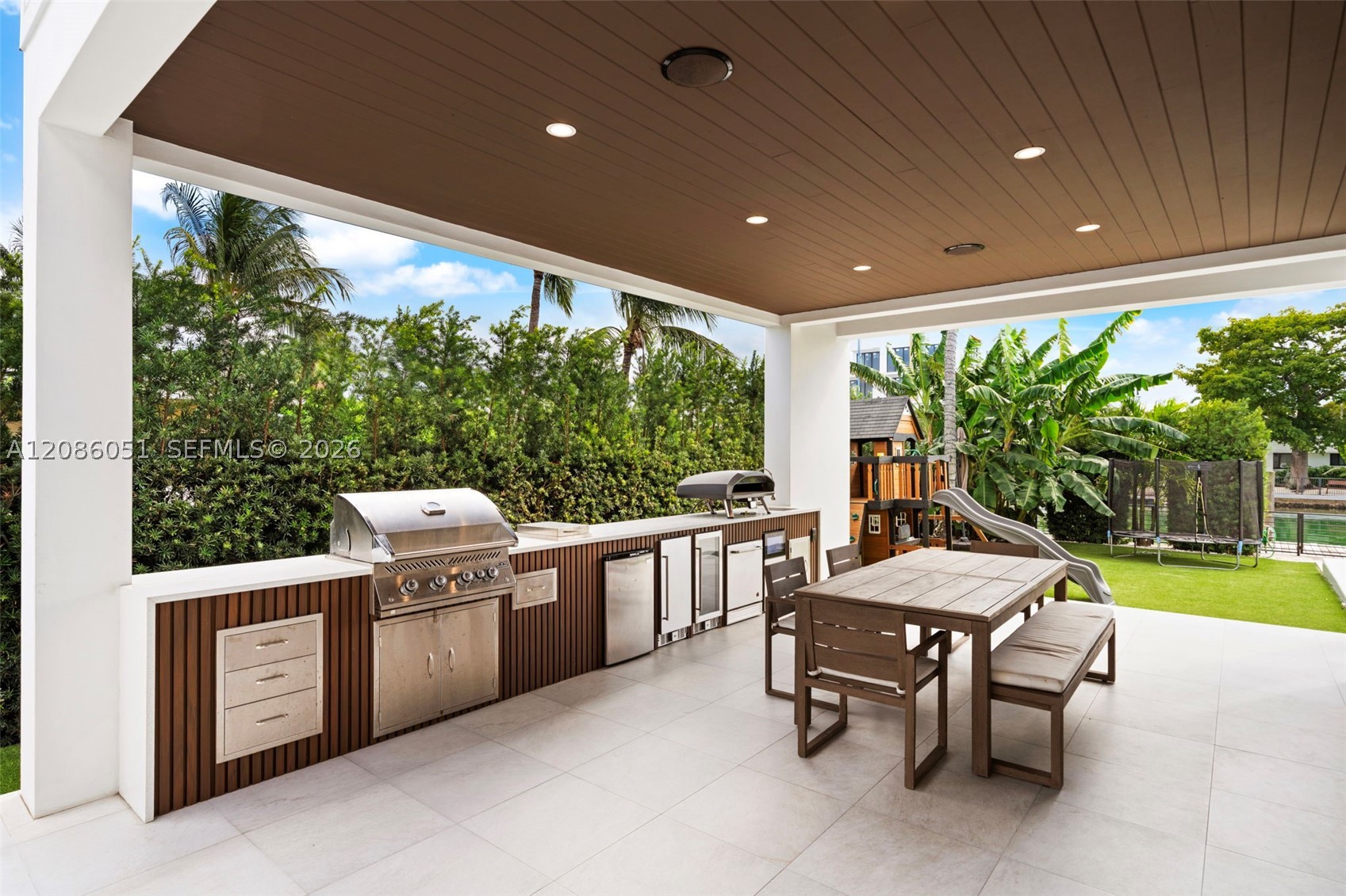 710 S Shore Dr, Miami Beach FL 33141