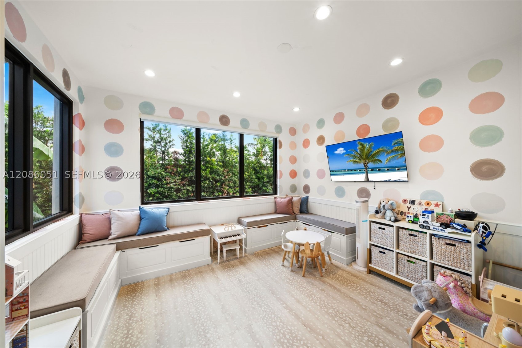 710 S Shore Dr, Miami Beach FL 33141