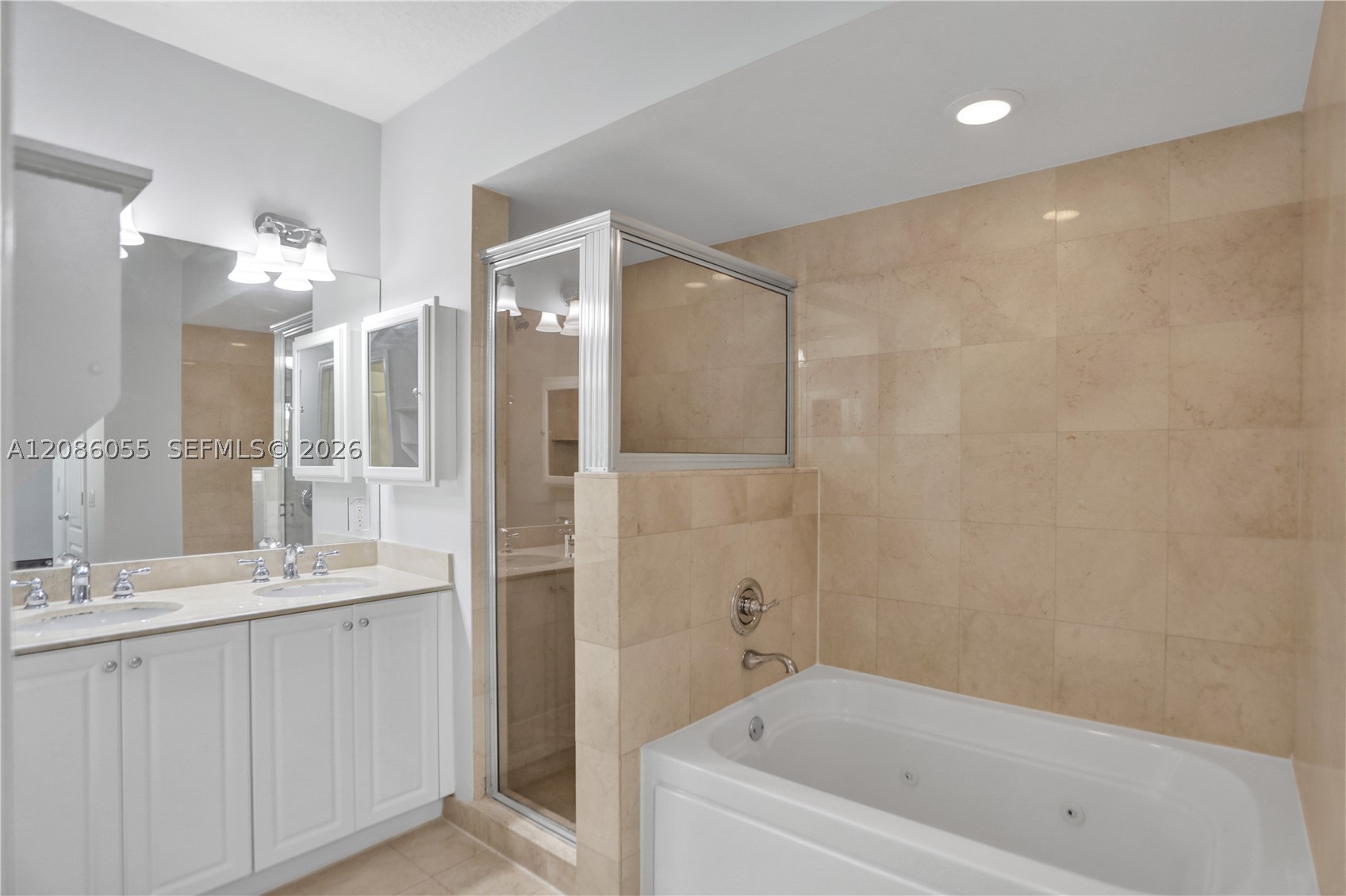 7564 SW 102nd St #211, Pinecrest FL 33156