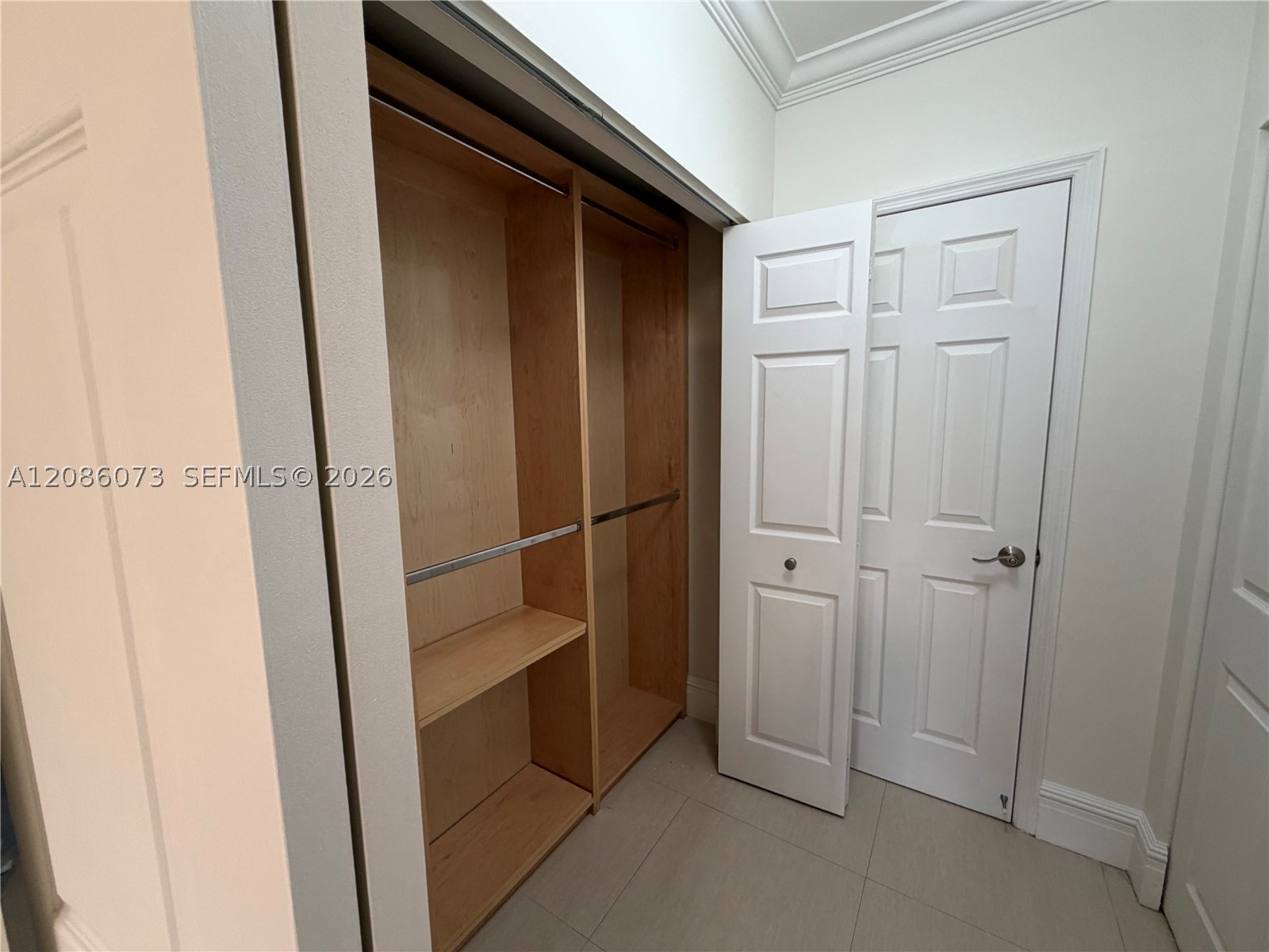 8449 Ardoch Rd #8449, Miami Lakes FL 33016