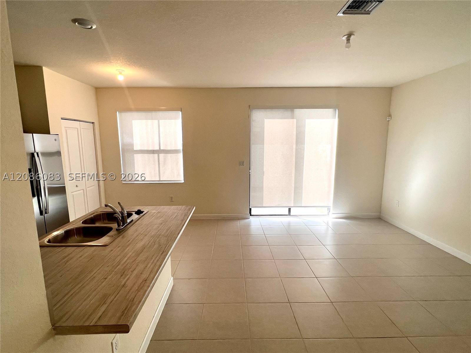 3342 W 112th St, Hialeah FL 33018