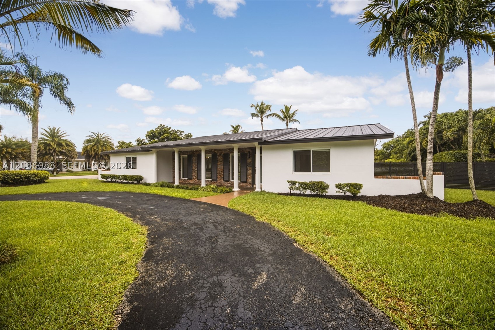13240 SW 70th Ave, Pinecrest FL 33156