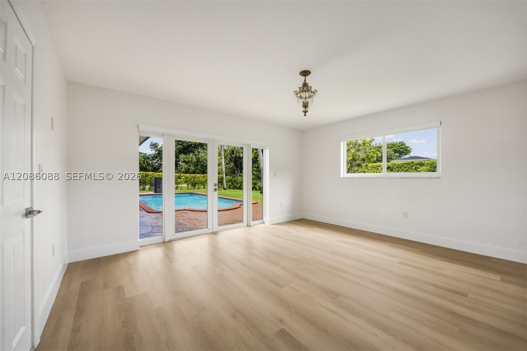 13240 SW 70th Ave, Pinecrest FL 33156