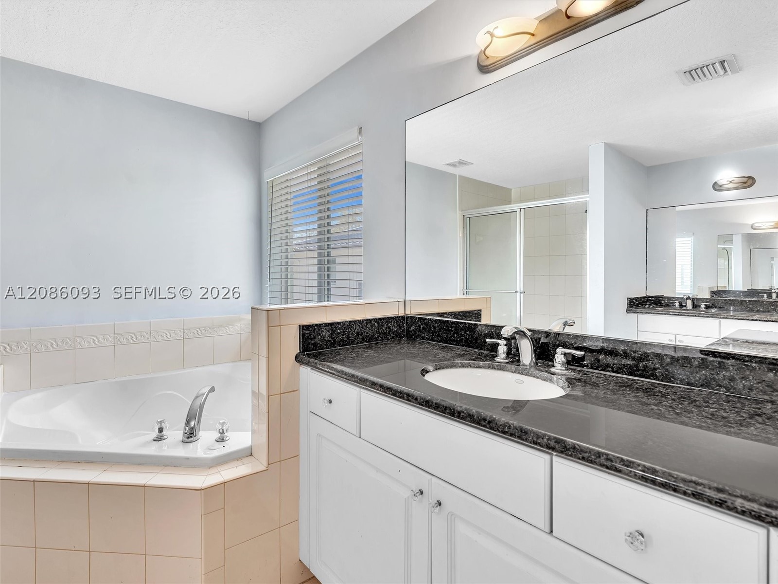 2727 Treasure Cove Cir #2727, Dania Beach FL 33312