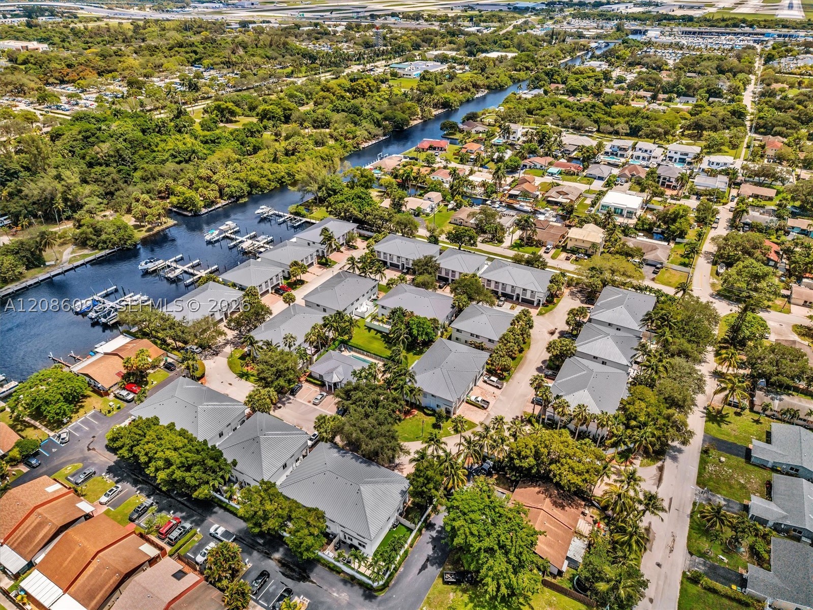 2727 Treasure Cove Cir #2727, Dania Beach FL 33312
