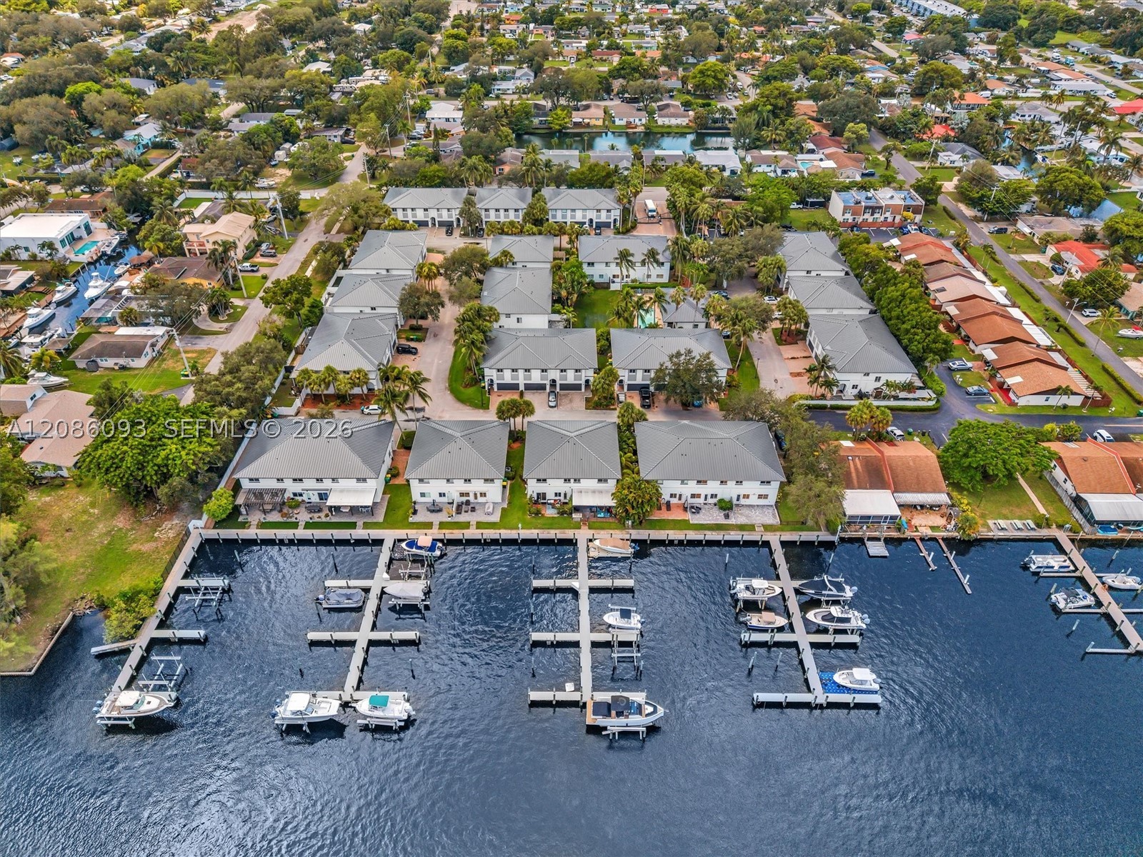 2727 Treasure Cove Cir #2727, Dania Beach FL 33312