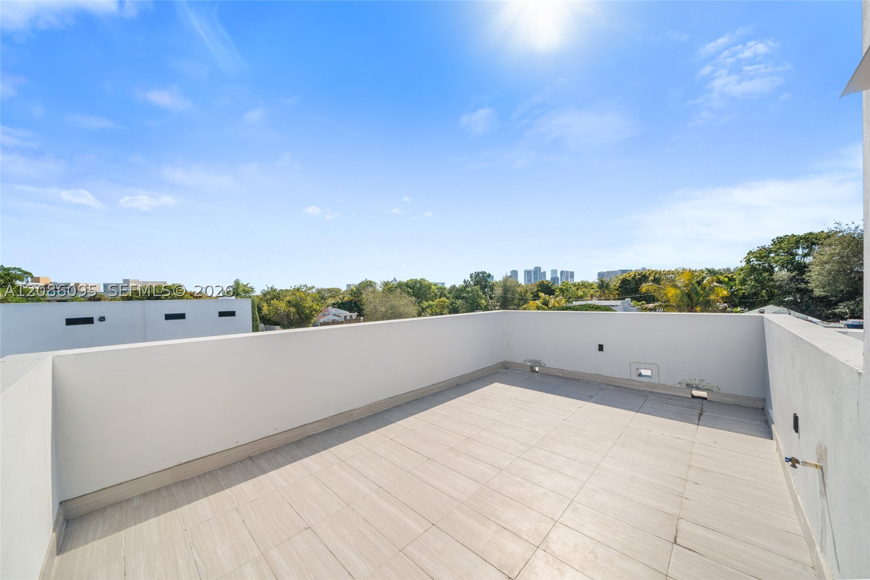 11 NE 51 St #B, Miami FL 33137