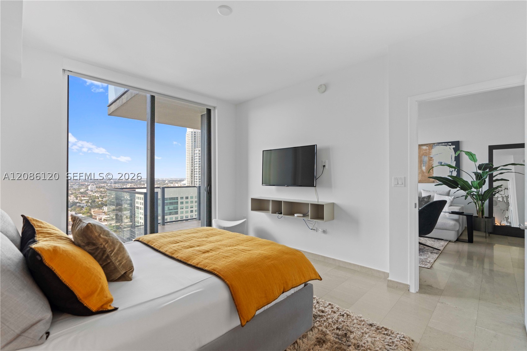 88 SW 7th St #2906, Miami FL 33130