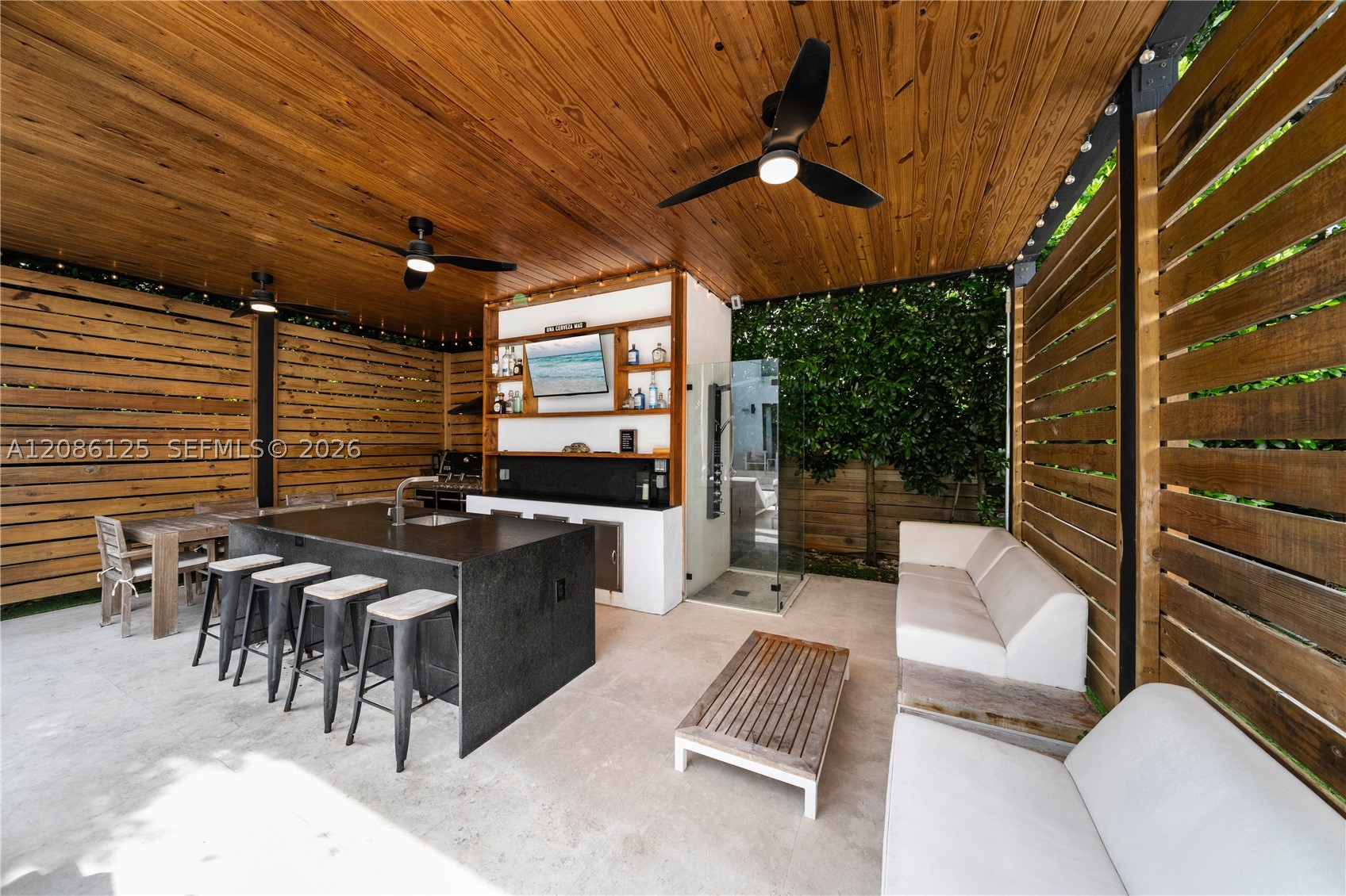 31 NE 51st St, Miami FL 33137