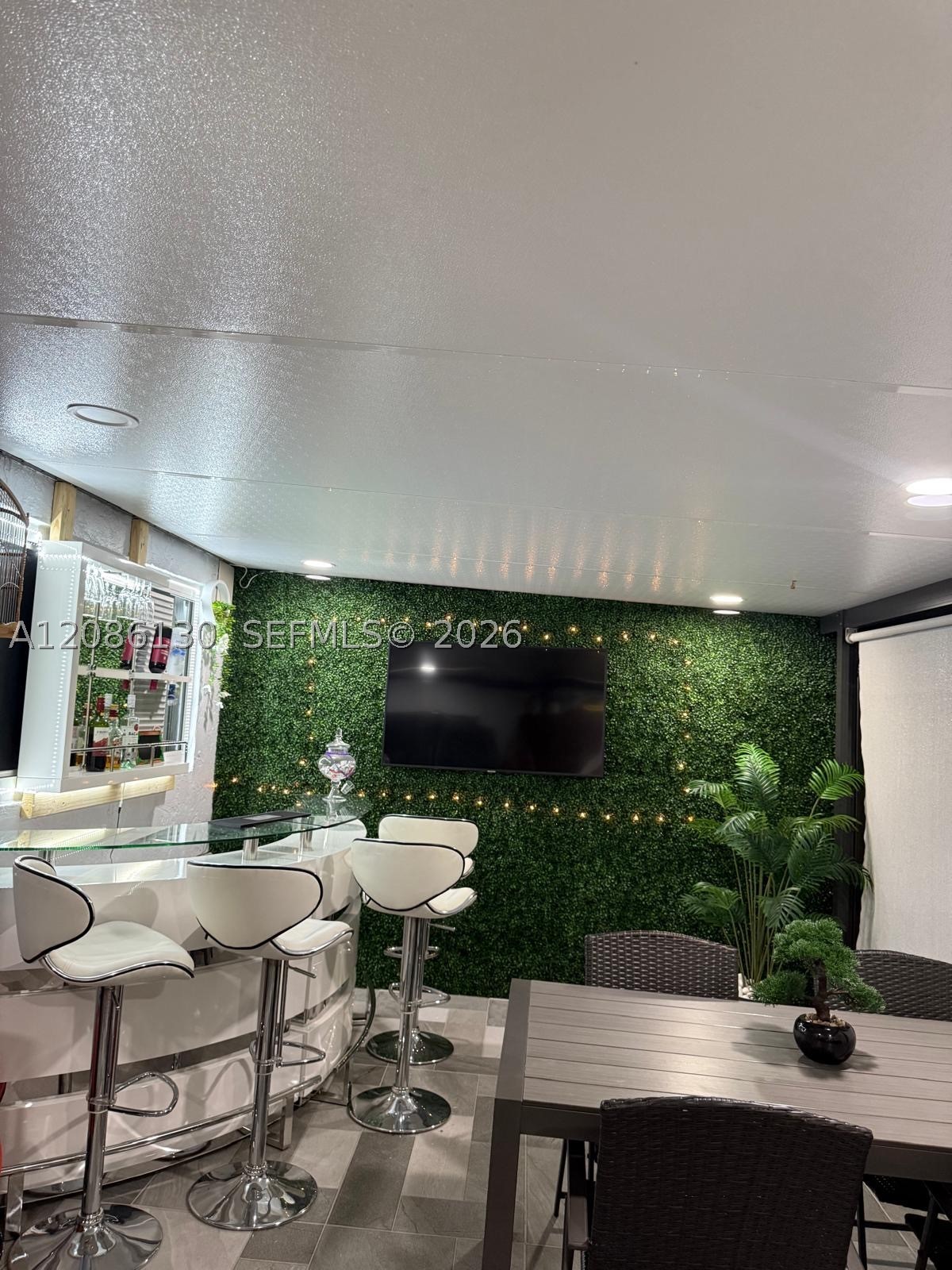 6620 W 2nd Ct #103, Hialeah FL 33012