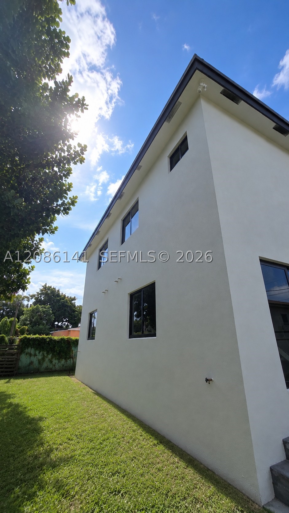 1541 NW 69th Ter #1541, Miami FL 33147