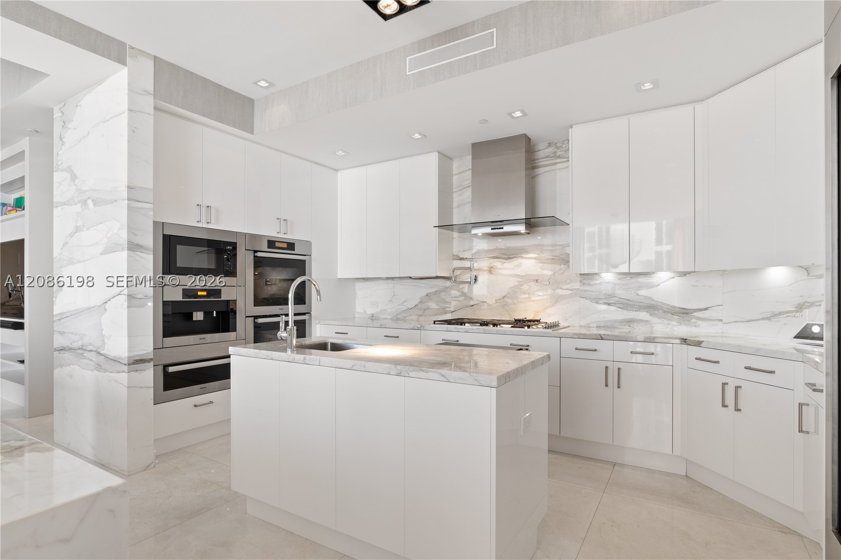 17749 Collins Ave #902, Sunny Isles Beach FL 33160