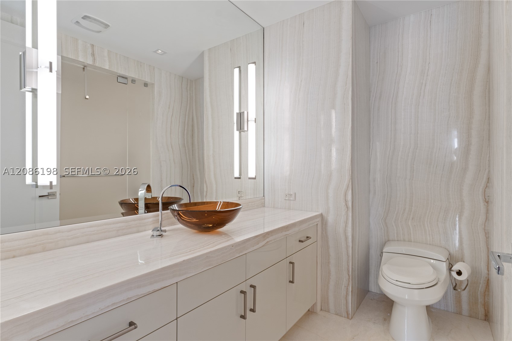 17749 Collins Ave #902, Sunny Isles Beach FL 33160