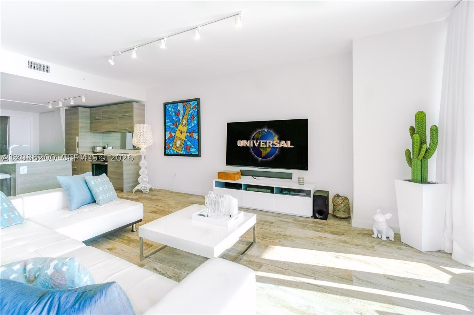 650 NE 32nd St #4402, Miami FL 33137