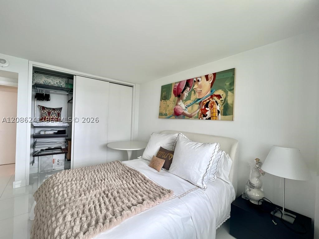 177 Ocean Lane Dr #405, Key Biscayne FL 33149