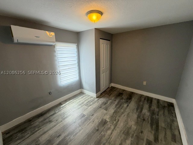 1361 NW 68th Ter #1361, Miami FL 33147