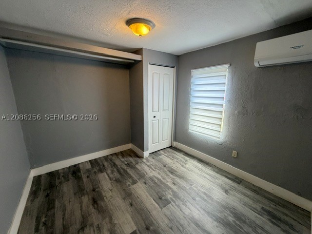 1361 NW 68th Ter #1361, Miami FL 33147