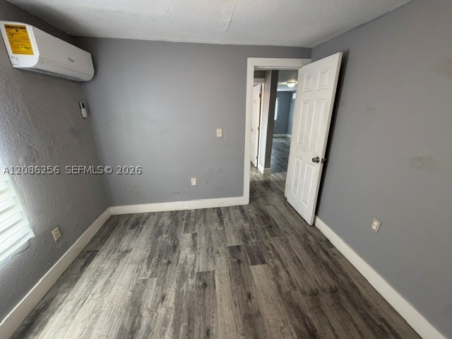 1361 NW 68th Ter #1361, Miami FL 33147