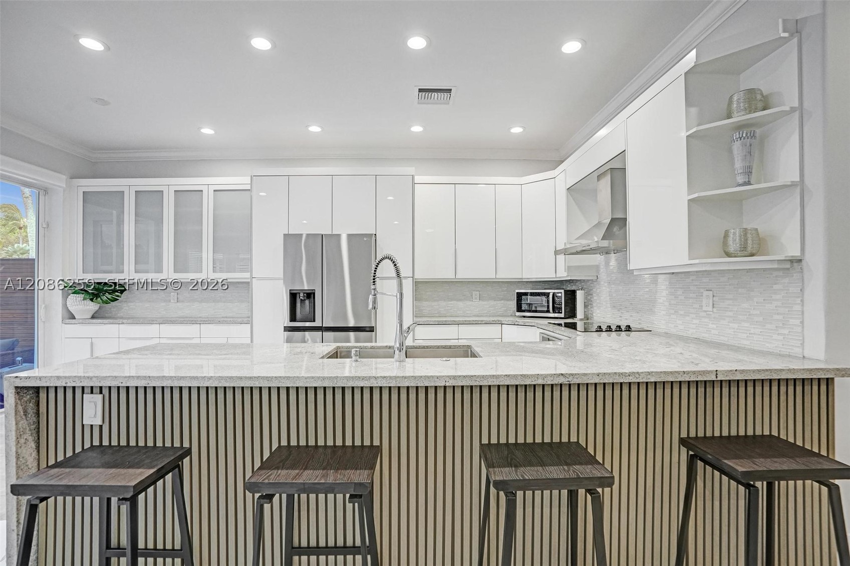 453 SW 5th Ave, Fort Lauderdale FL 33315