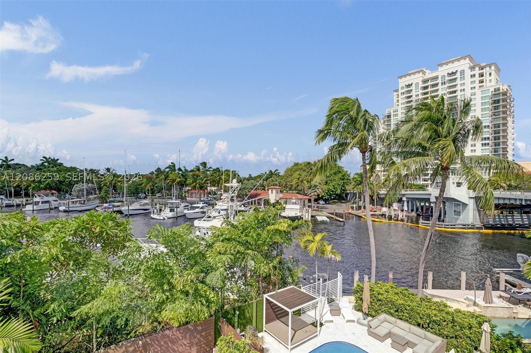 453 SW 5th Ave, Fort Lauderdale FL 33315