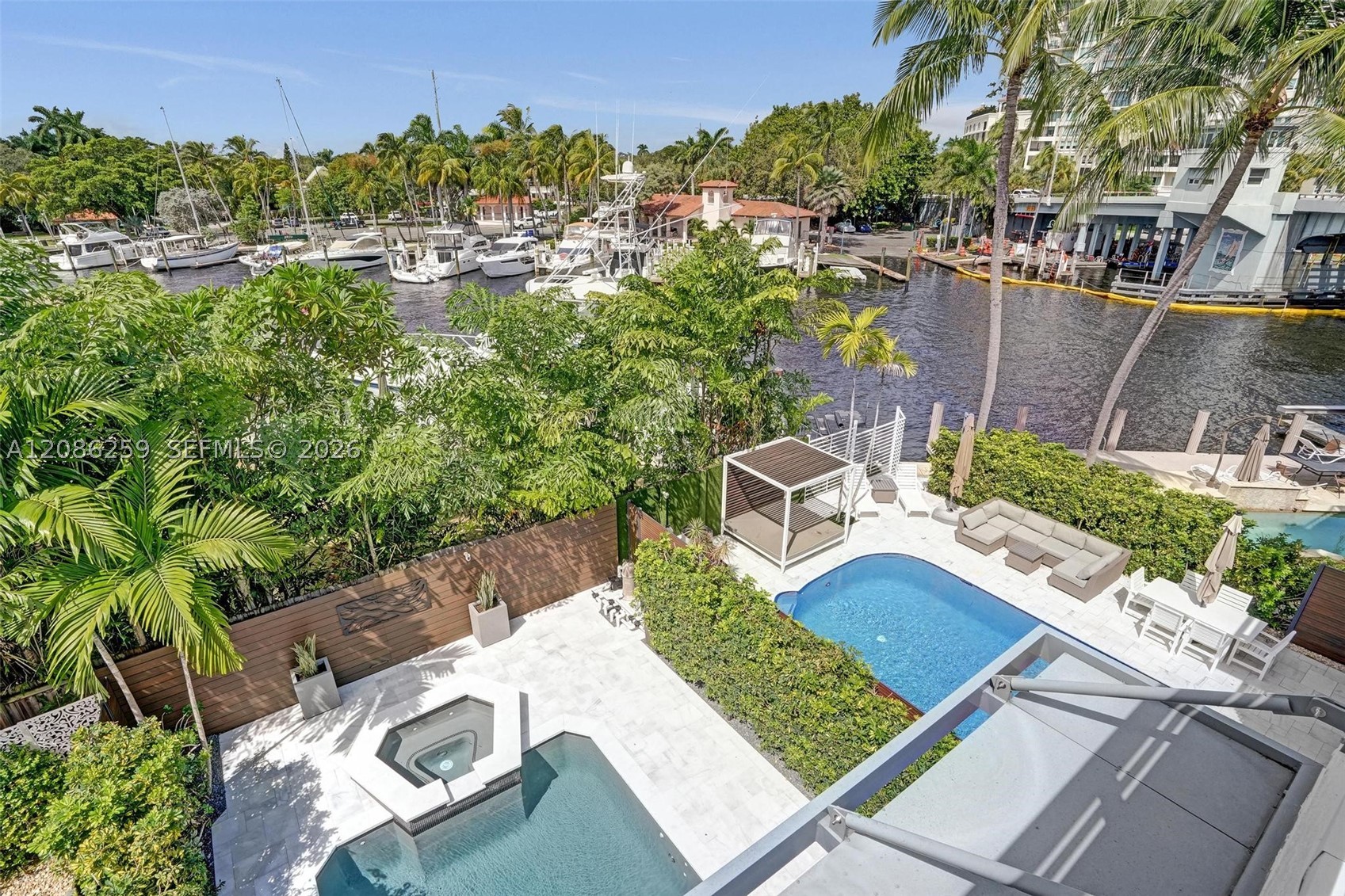 453 SW 5th Ave, Fort Lauderdale FL 33315