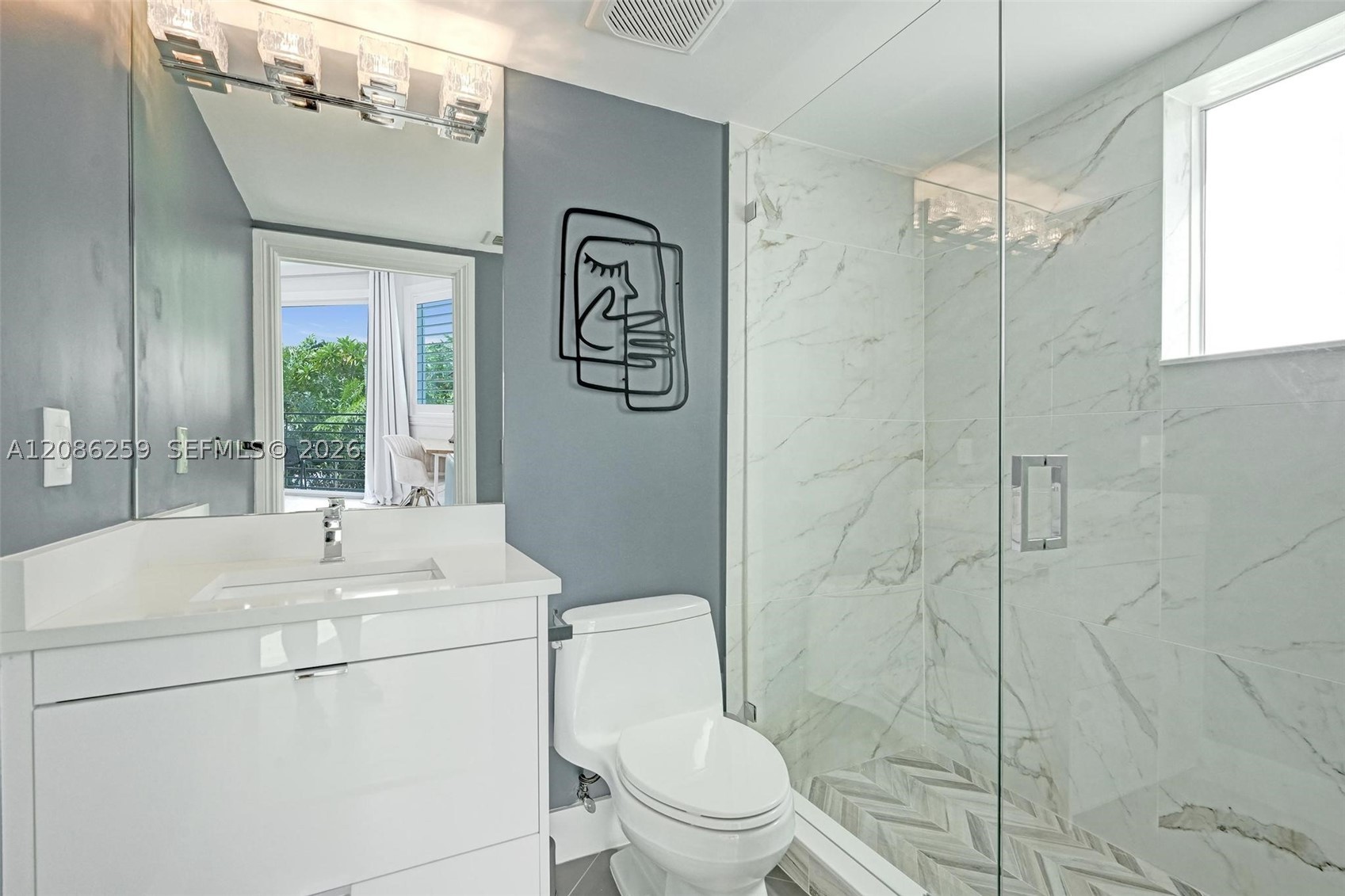 453 SW 5th Ave, Fort Lauderdale FL 33315