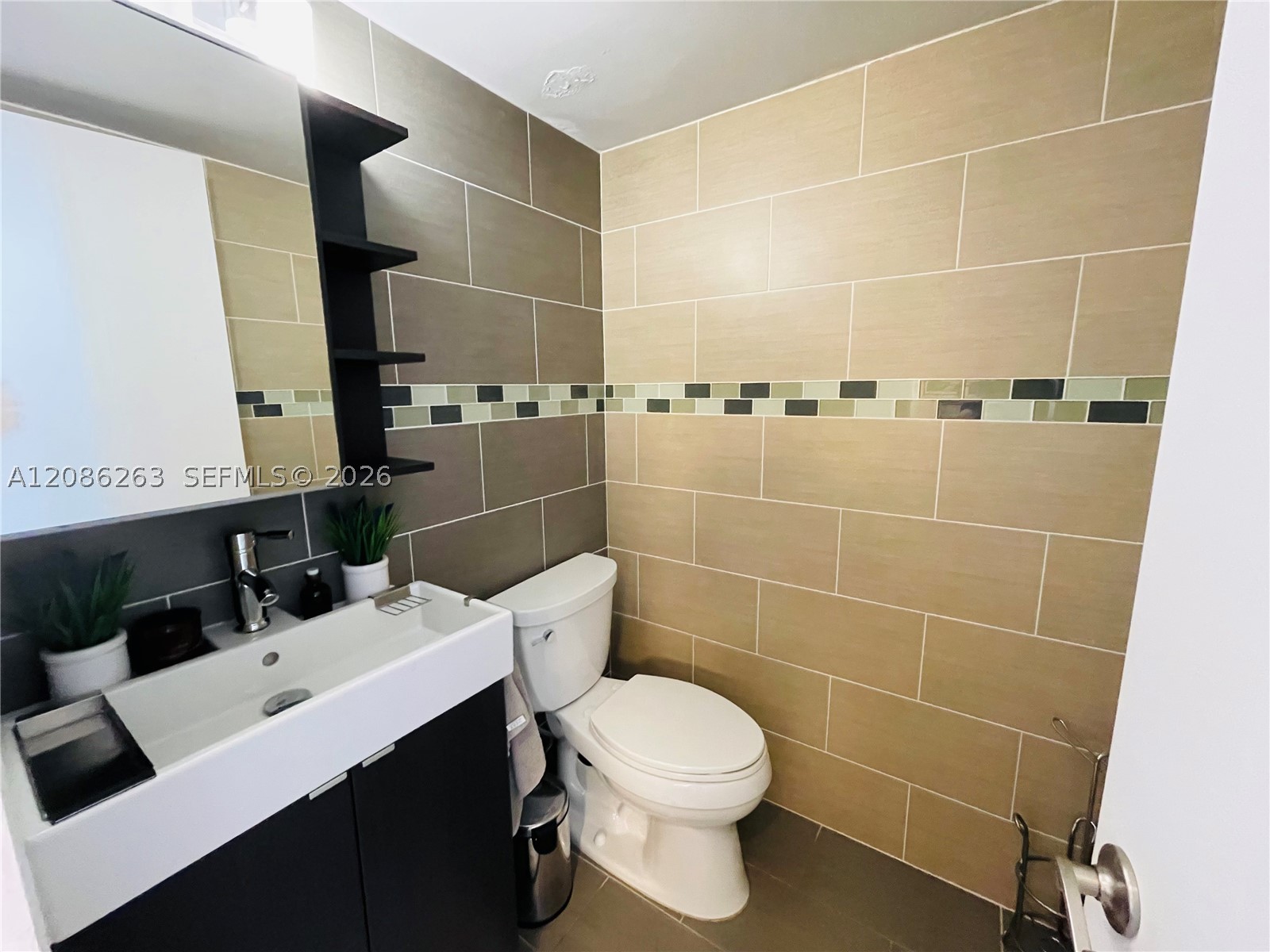 2333 Brickell Ave #409, Miami FL 33129
