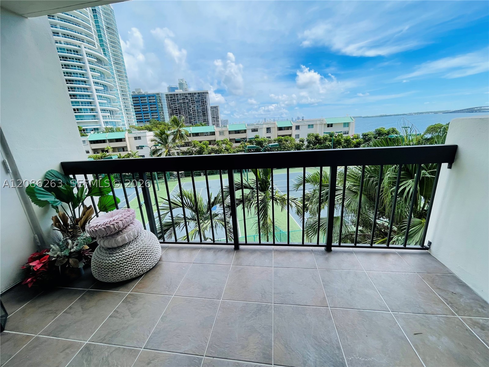 2333 Brickell Ave #409, Miami FL 33129