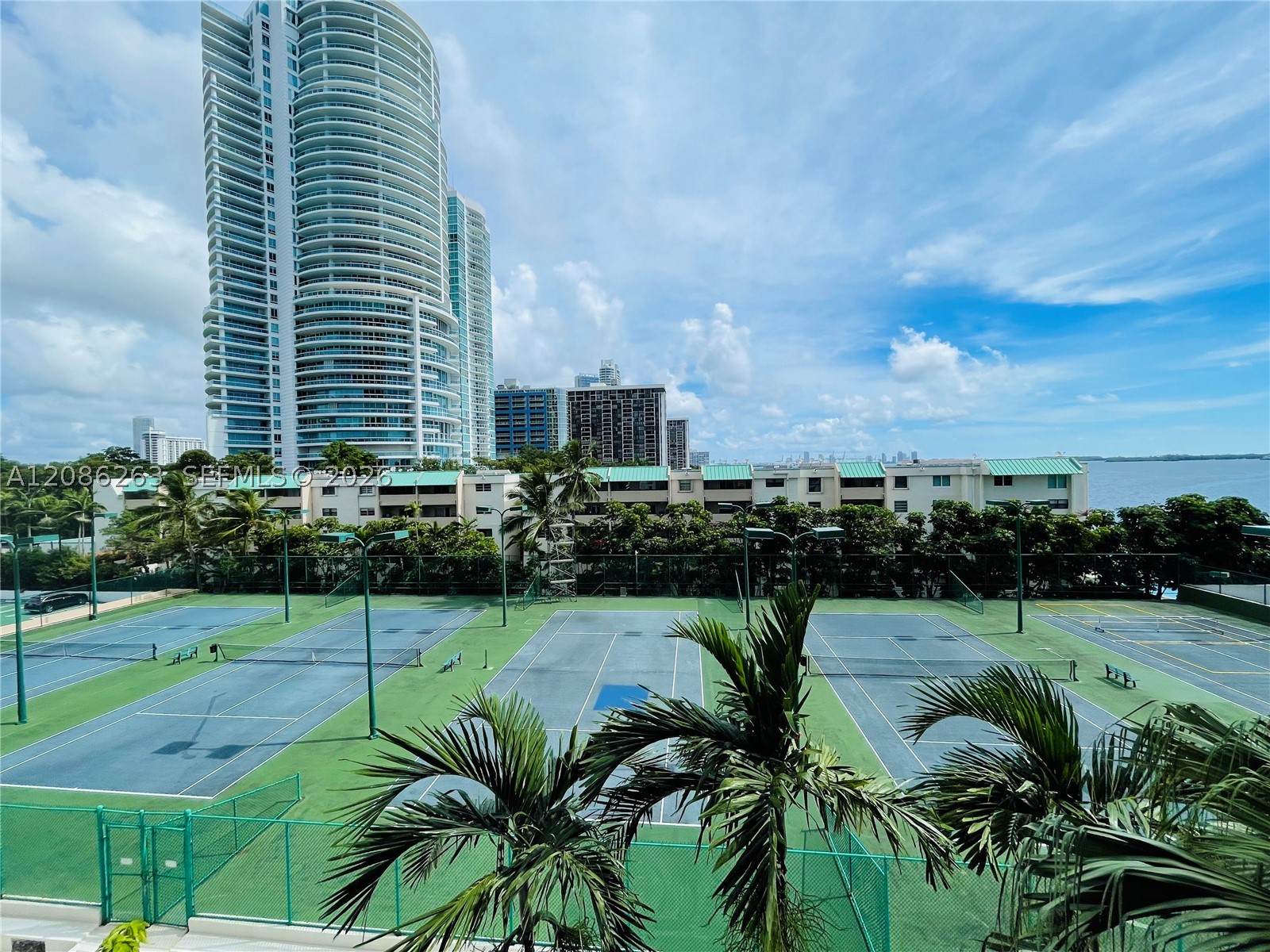 2333 Brickell Ave #409, Miami FL 33129