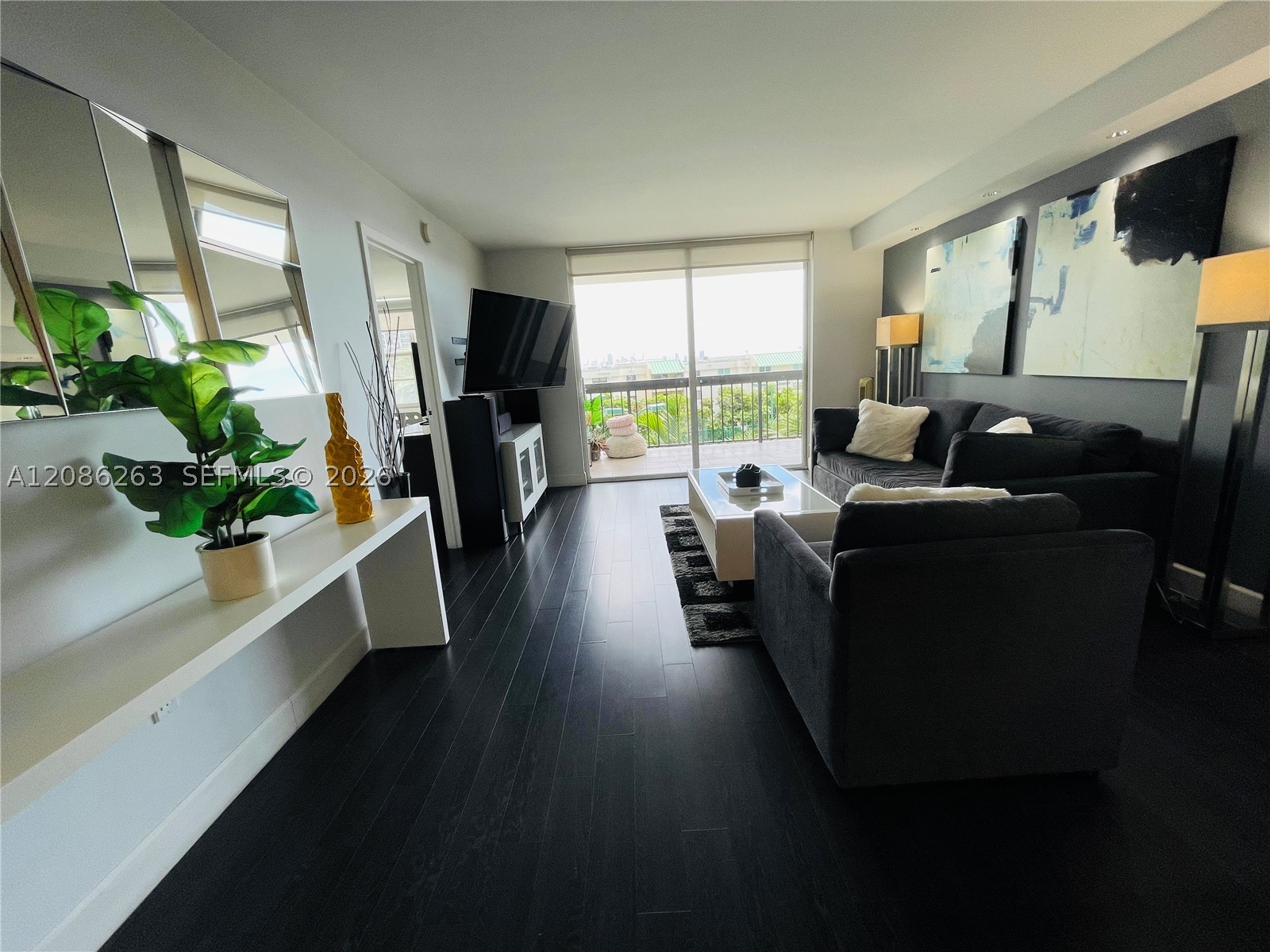 2333 Brickell Ave #409, Miami FL 33129