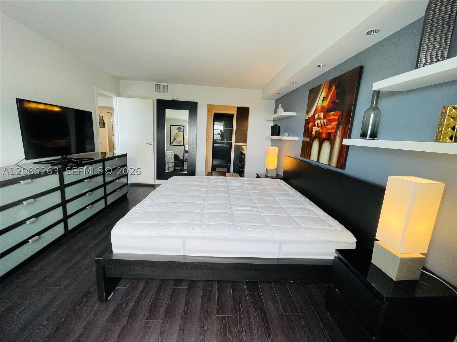 2333 Brickell Ave #409, Miami FL 33129