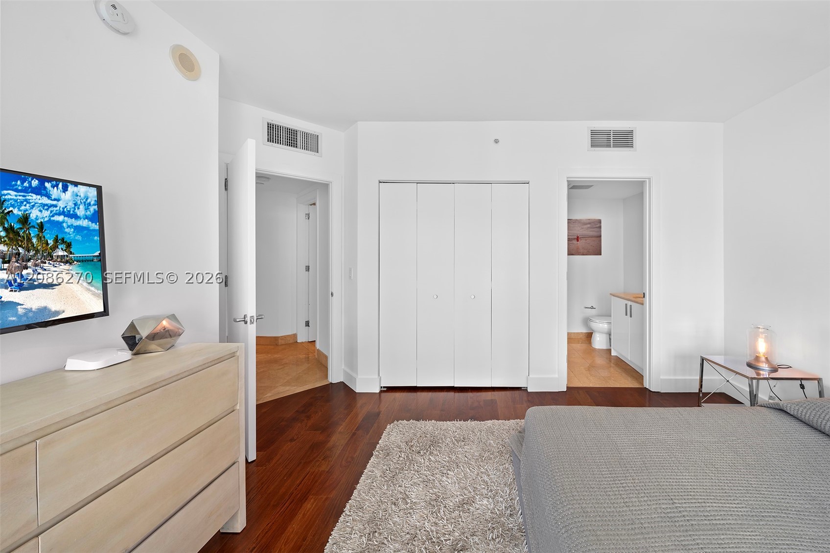1331 Brickell Bay Dr #3705, Miami FL 33131