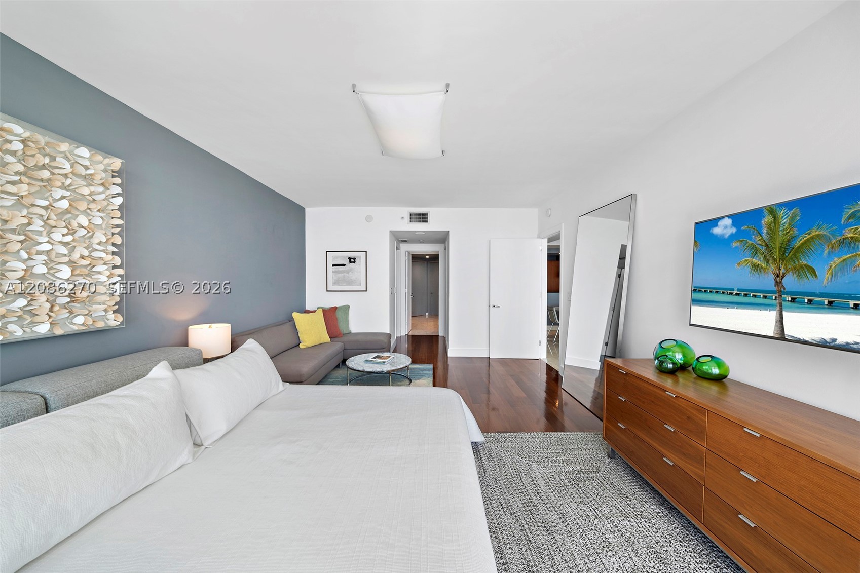 1331 Brickell Bay Dr #3705, Miami FL 33131