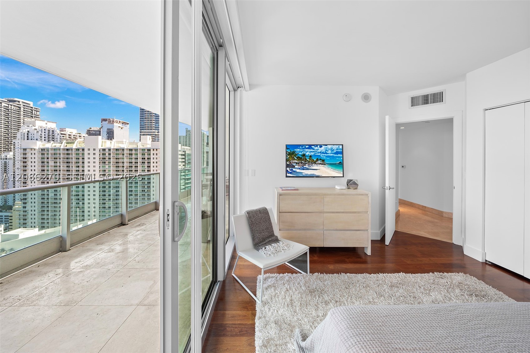 1331 Brickell Bay Dr #3705, Miami FL 33131