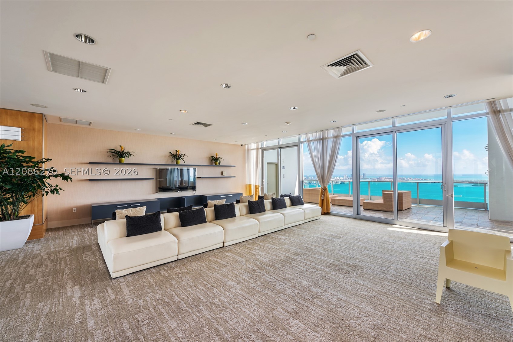 1331 Brickell Bay Dr #3705, Miami FL 33131