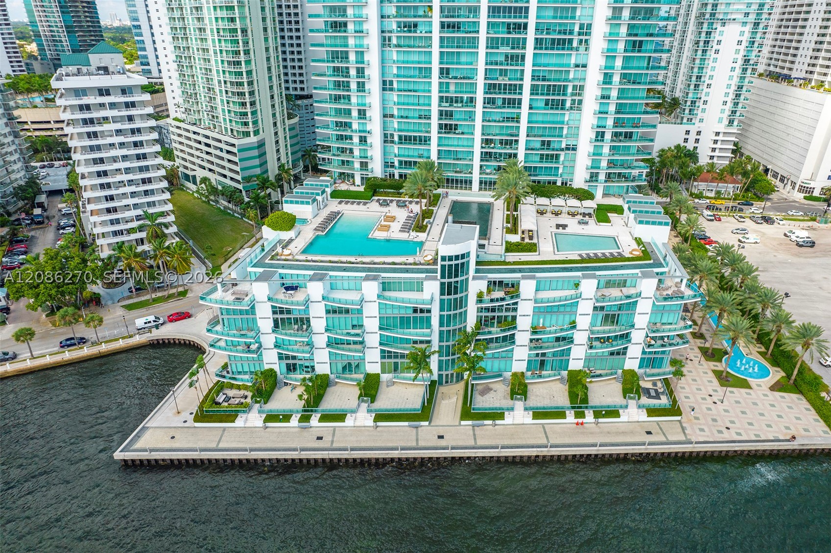 1331 Brickell Bay Dr #3705, Miami FL 33131