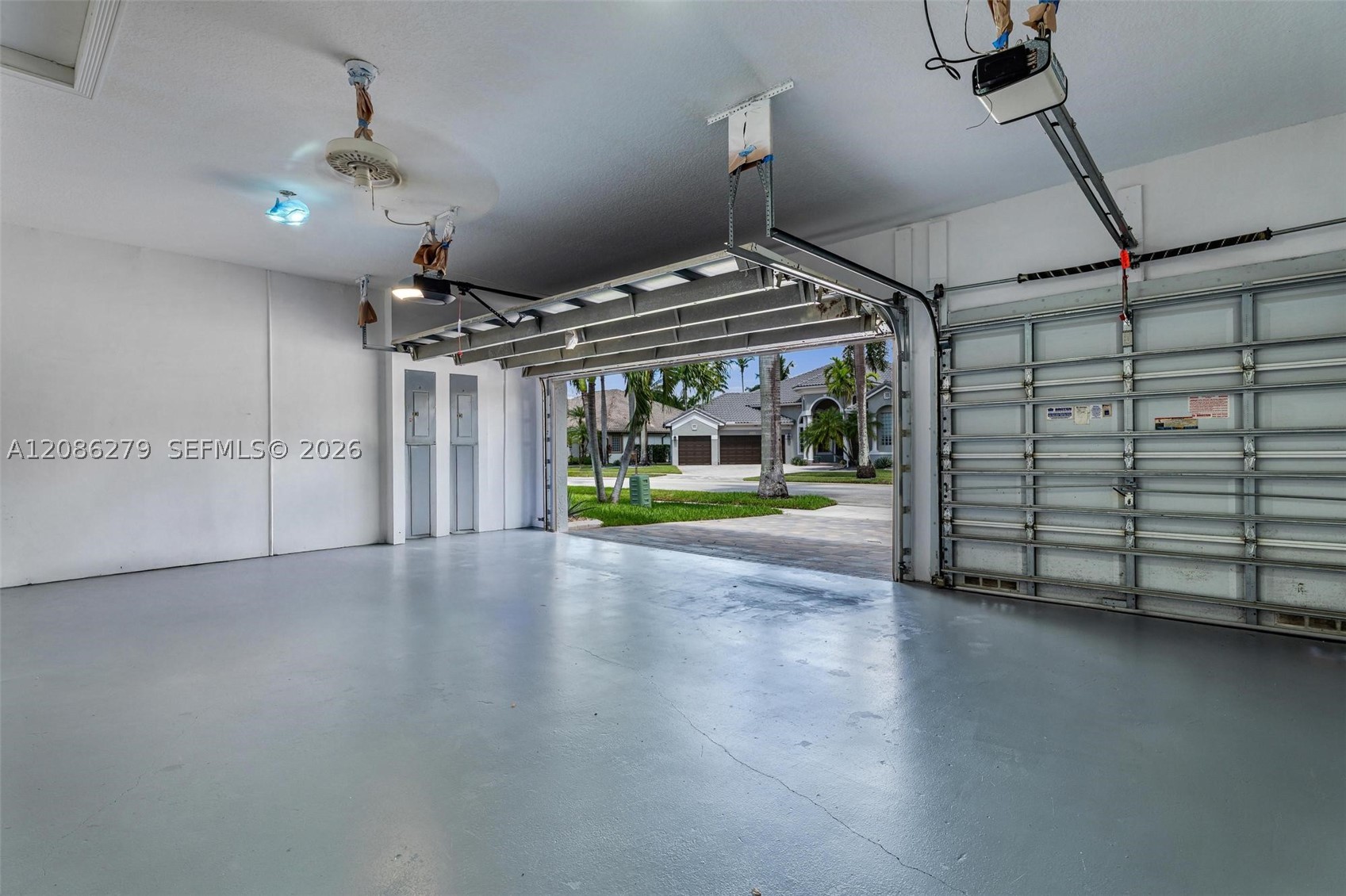 13702 NW 18th St, Pembroke Pines FL 33028