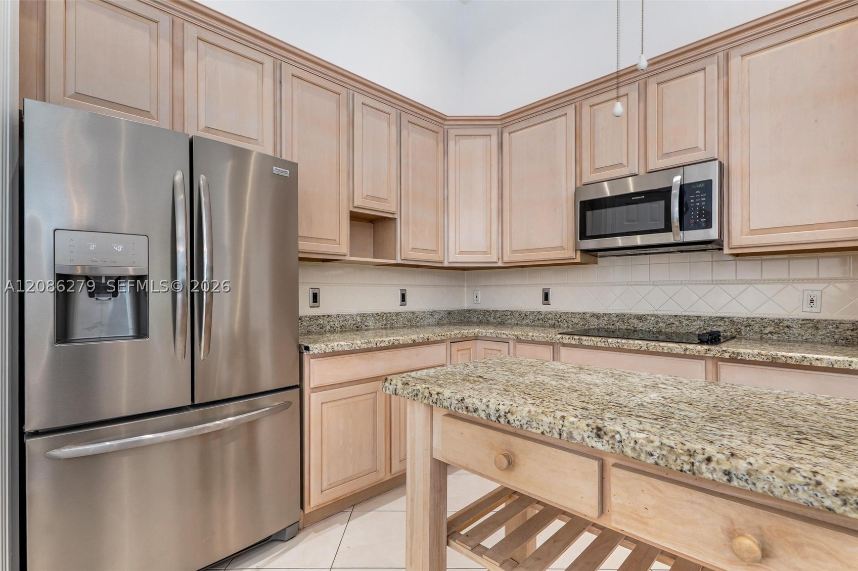 13702 NW 18th St, Pembroke Pines FL 33028
