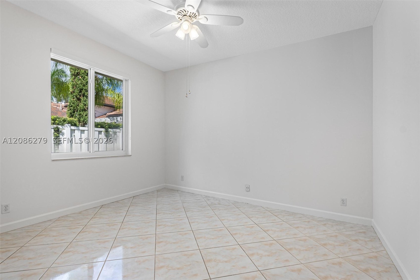13702 NW 18th St, Pembroke Pines FL 33028