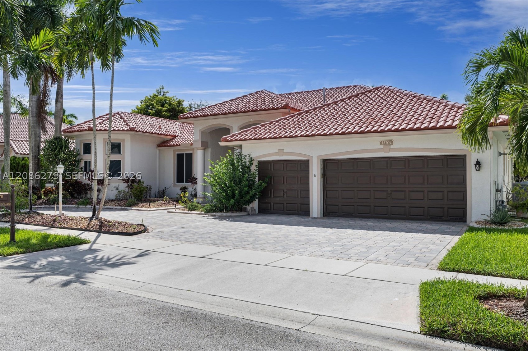 13702 NW 18th St, Pembroke Pines FL 33028