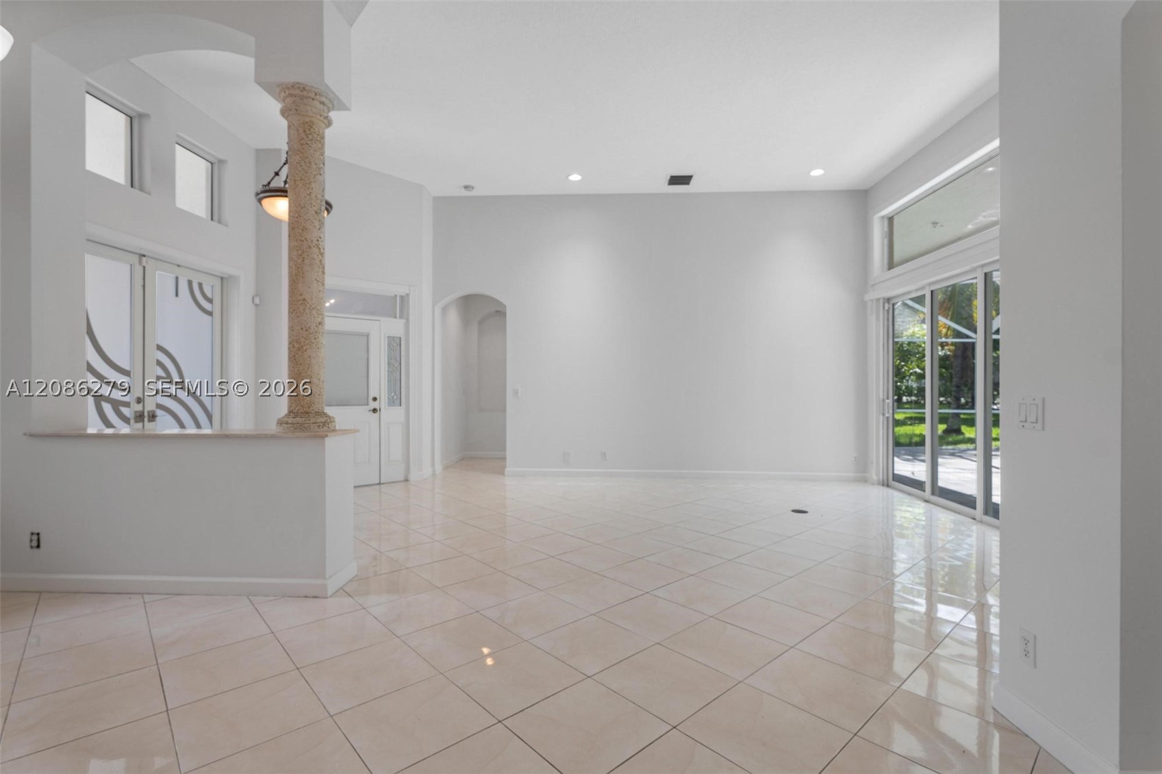 13702 NW 18th St, Pembroke Pines FL 33028