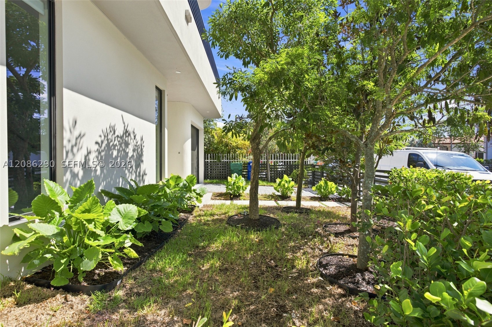 1001 SW 10 AVE, Miami FL 33130