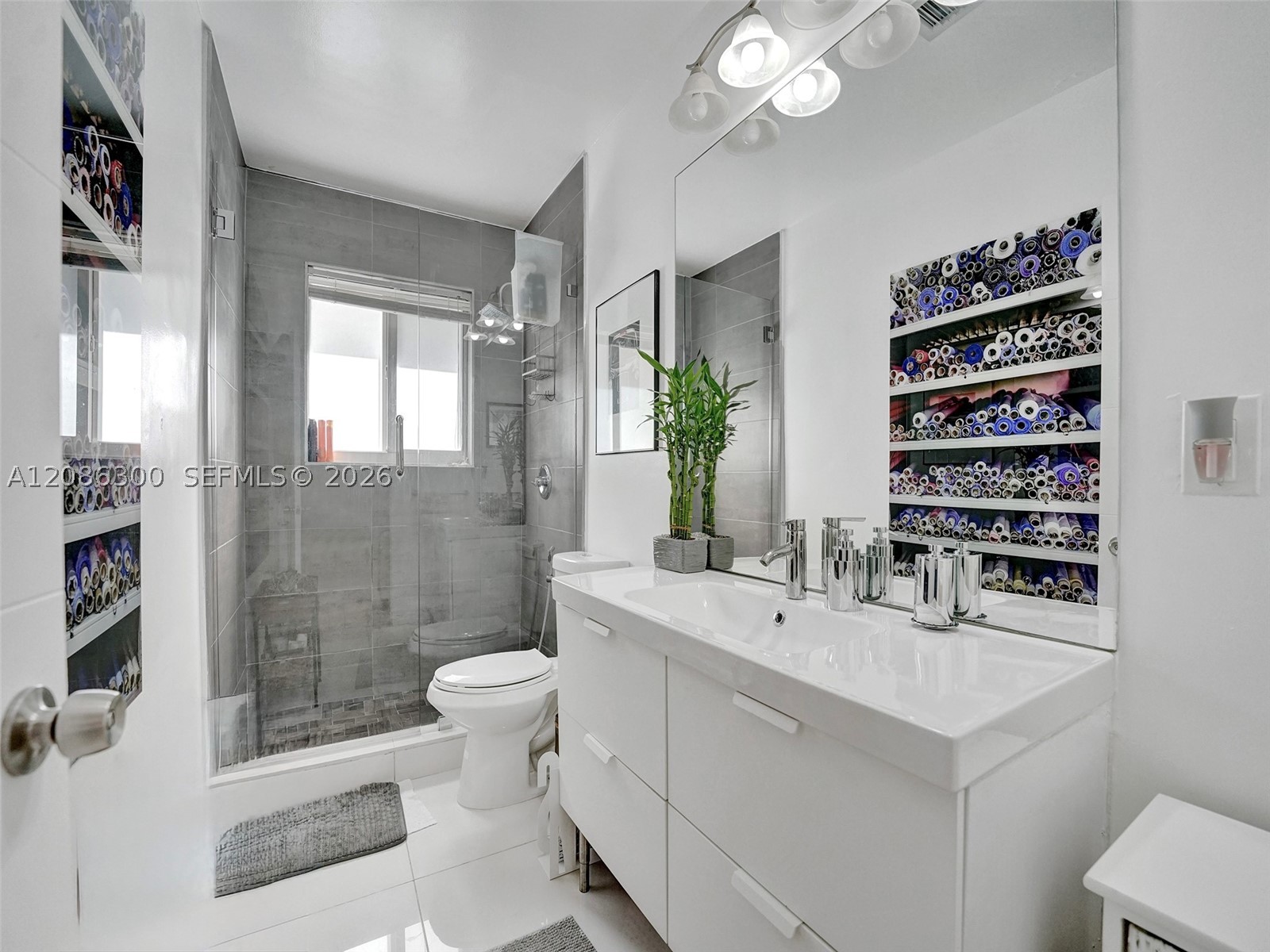 12015 NE 7th Ave, Biscayne Park FL 33161