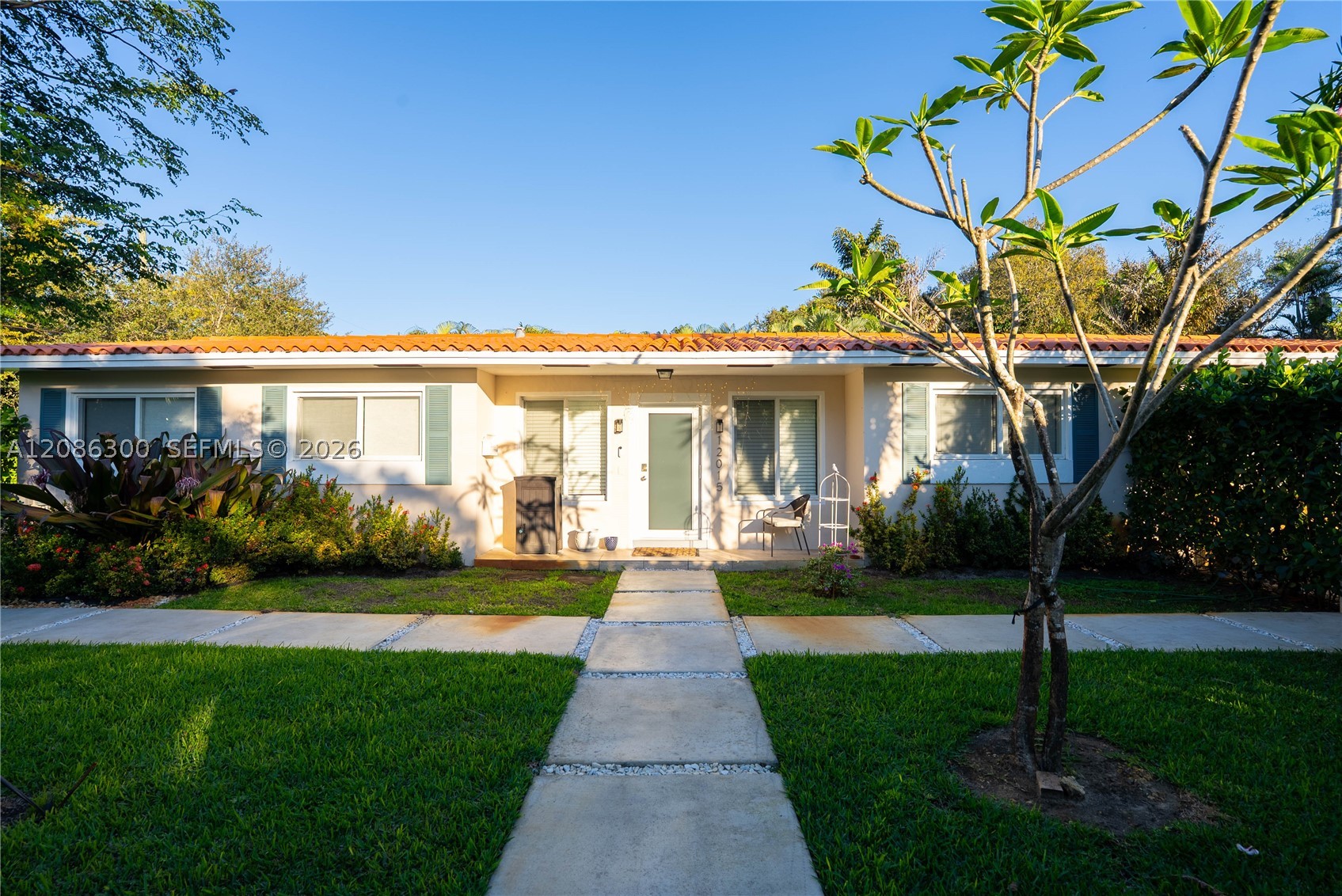 12015 NE 7th Ave, Biscayne Park FL 33161