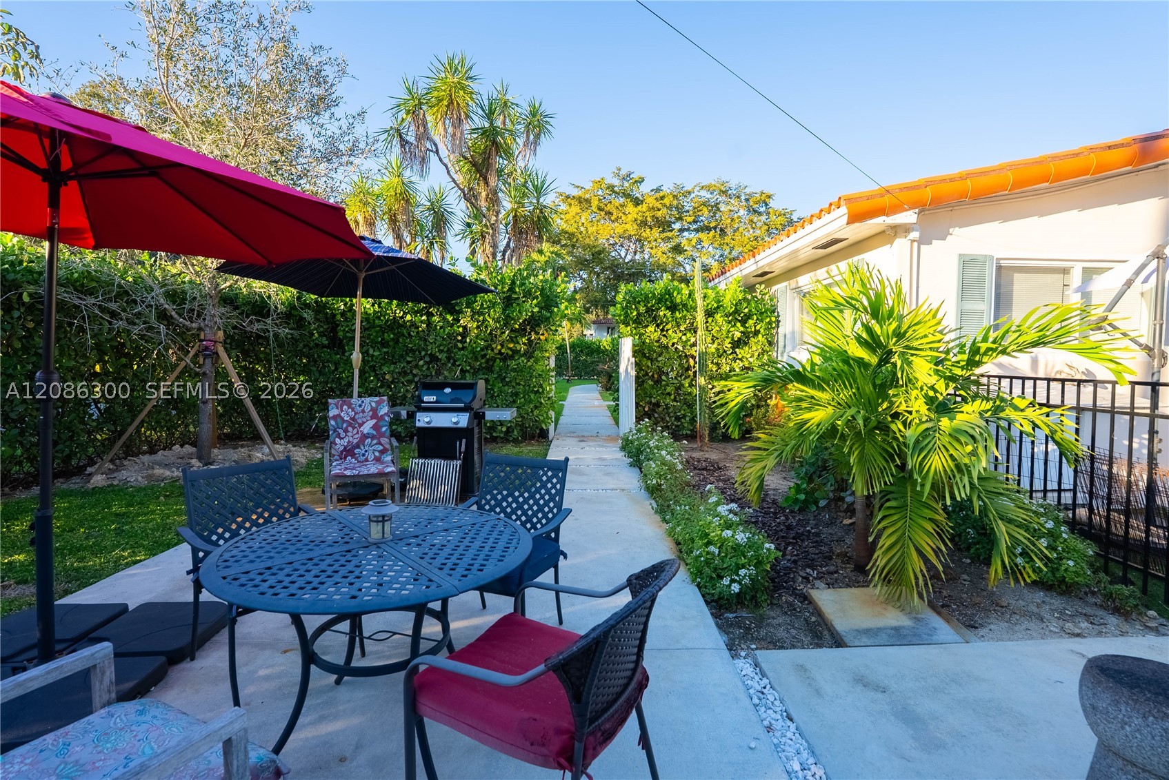 12015 NE 7th Ave, Biscayne Park FL 33161