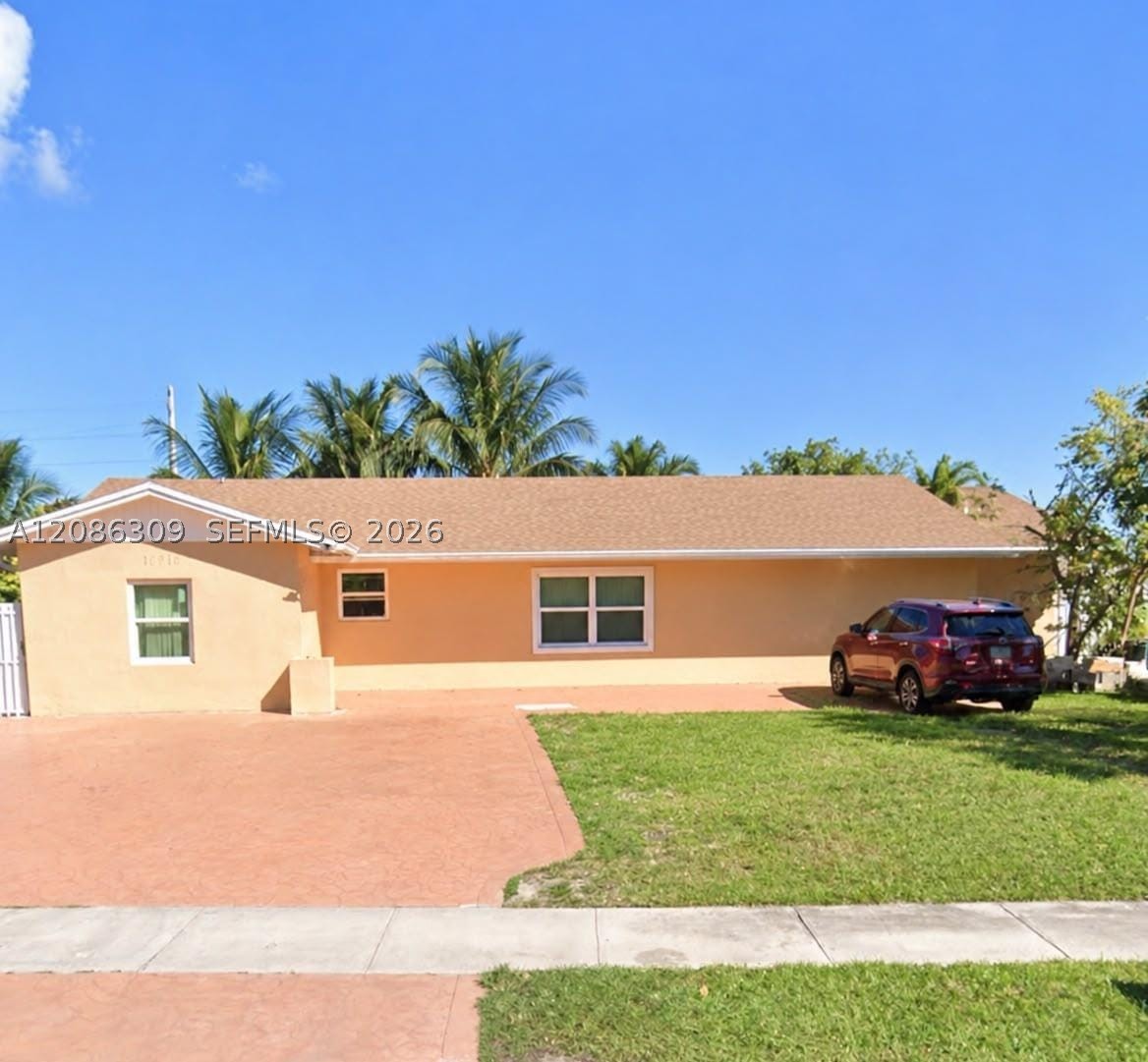 16515 SW 107th Ct, Miami FL 33157