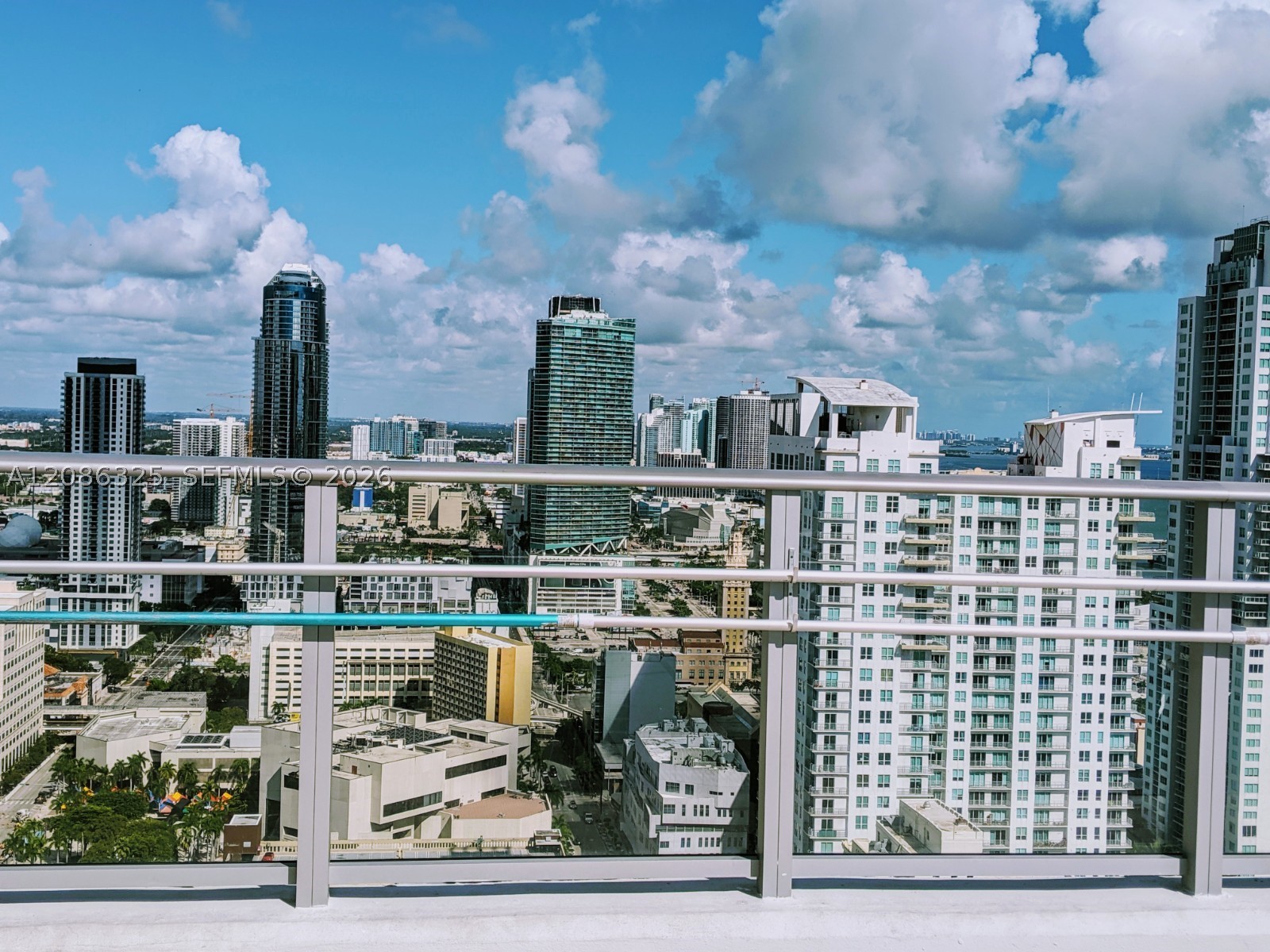 151 SE 1st #1007, Miami FL 33131