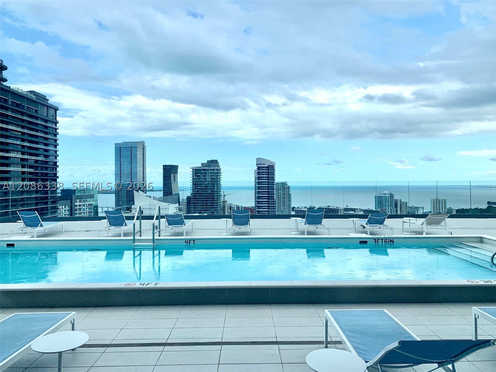 55 SW 9th St #1707, Miami FL 33130