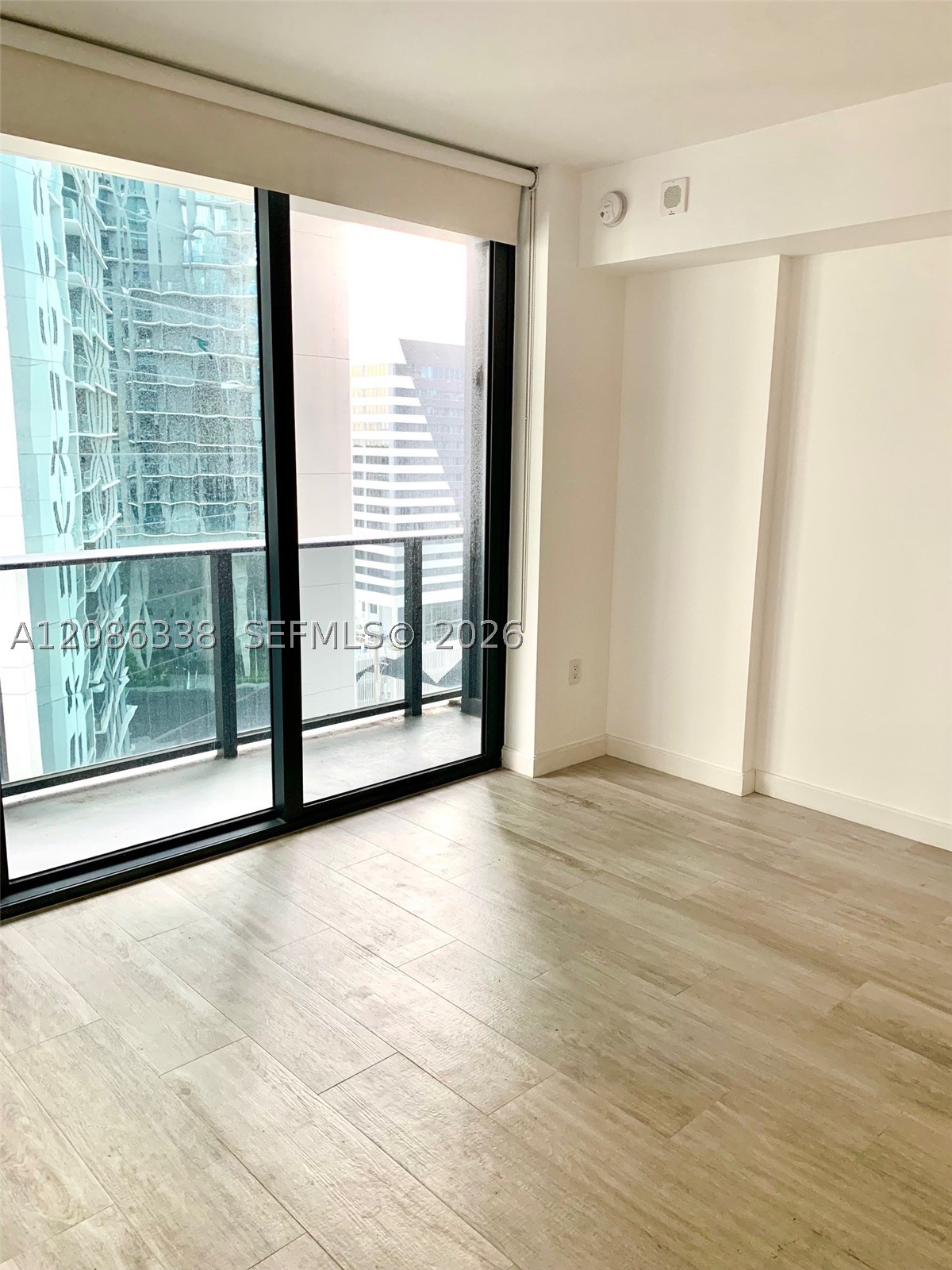 55 SW 9th St #1707, Miami FL 33130