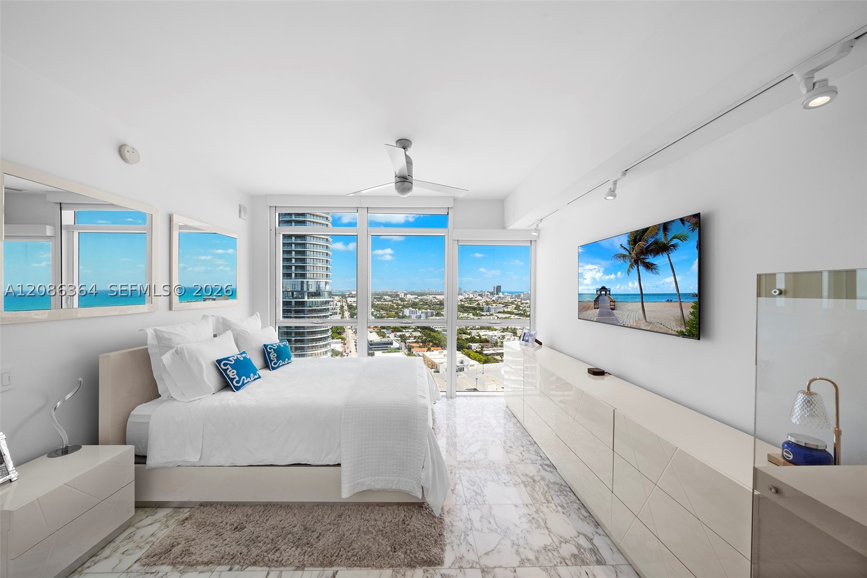 450 Alton Rd #2708, Miami Beach FL 33139